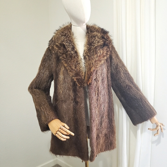 1960s Vintage Evans Beaver Fur Coat with Collar‎ Small/Medium - Picture 1 of 11